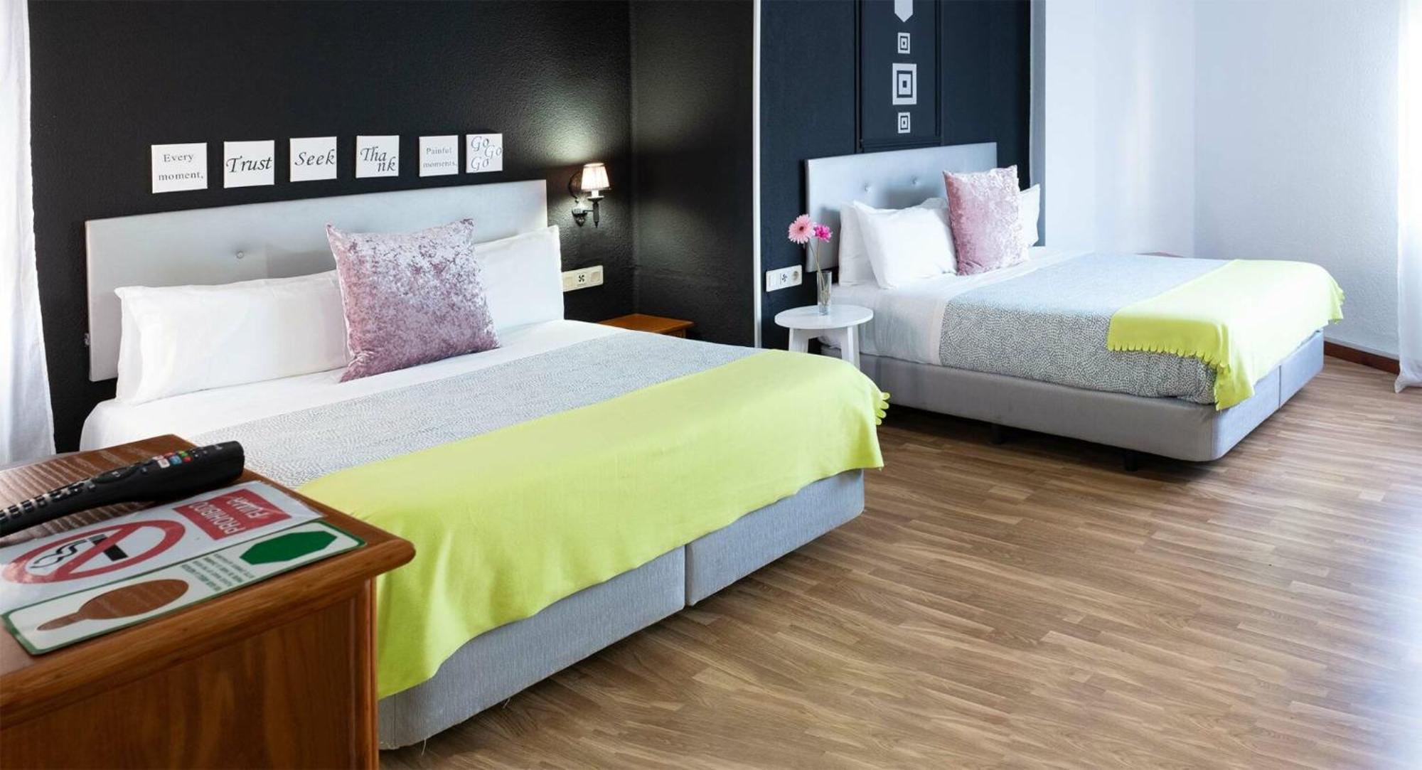 Hostal Victoria Altura 외부 사진